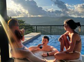 Hostel Honeycomb Cebu，位于宿务的酒店