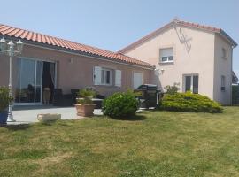 Maison a la campagne，位于Valprivas的酒店