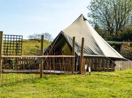 Bluebell bell tent The Roaches，位于Upper Hulme的豪华帐篷