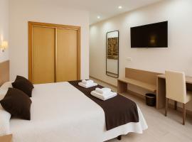 Hotel Ancla，位于奥罗佩萨德尔马的酒店