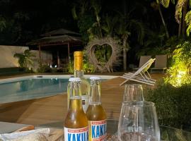 Évasion au Gosier Studio avec piscine, plage & chill garanti，位于哥西尔的酒店