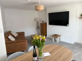 Modern 3-Bedroom, central Kirkcudbright