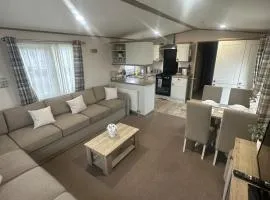 8 Birth Holiday Home