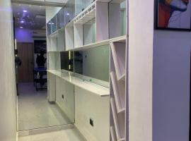 Luxury 2 bedroom apartment in Ikate，位于莱基的酒店
