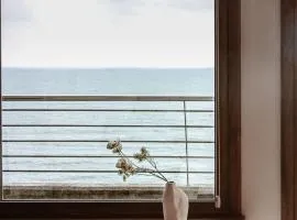 Confort y calma junto al mar, vistas a Gaztatape