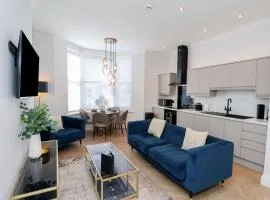 The Salisbury sleeps 4 Classic Apartment