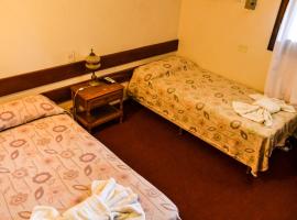 Puerto Mineral Hotel y Golf，位于Puerto Mineral的酒店