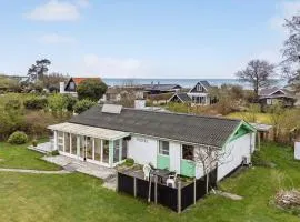 2 Bedroom Gorgeous Home In Stege