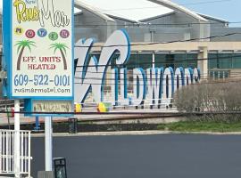 Rus Mar Motel Wildwood Beach & Boardwalk，位于怀尔德伍德的酒店