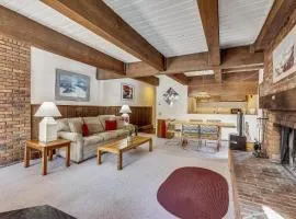 Iconic Ski Town Charm - Unbeatable Location