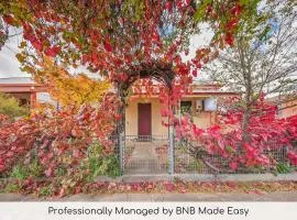 Coachman's Cottage - Cosy Charm, Pets Welcome