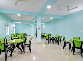 Super Hotel O Utkal Grand，位于Urāli的酒店