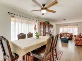 7 Mi to Soboba Casino Hemet Home with Patios!
