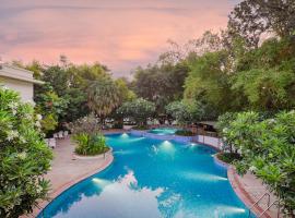 Club Mahindra Golden Landmark, Mysuru，位于迈索尔的酒店