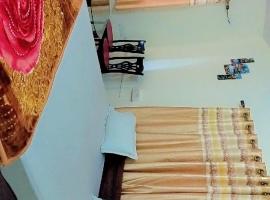 Radha Rani Executive s Inn Guest House，位于兰奇的酒店