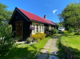 Lite hus i hagen，位于Malvik的酒店