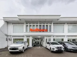 RedDoorz Syariah near Taman Air Mancur Bogor