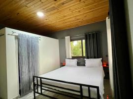 Come In Hotel，位于Ambohibato的酒店