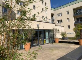 Terres de France - Appart Hôtel Rouen Flaubert，位于鲁昂的酒店