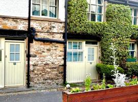 Kings Arms Hotel，位于柯比朗斯代尔的酒店