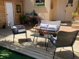 Spot in the Village פינה במושב