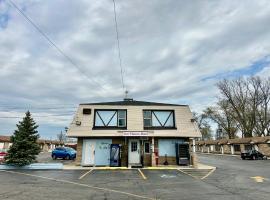 Des Plaines Motel By OYO O'Hare Airport Chicago，位于德斯普兰斯芝加哥行政机场 - PWK附近的酒店