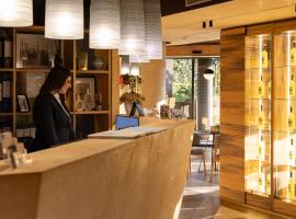 Alevic Hotel Sirmione，位于西尔米奥奈的酒店