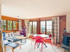 Centered Ski/Swim Ap. w/ private yard & fireplace