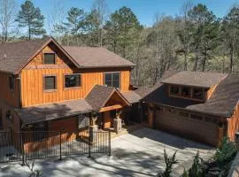 Jazzy's Cozy Creekside