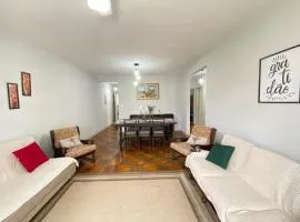 Localização Privilegiada no Forte 2 dorm!