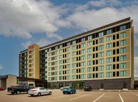 Drury Plaza Hotel North Charleston，位于查尔斯顿的酒店