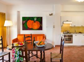 德格利阿格鲁米住宿酒店，位于陶尔米纳的自助式住宿