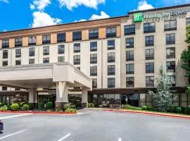 Holiday Inn Express Atlanta Galleria-Ballpark Area by IHG