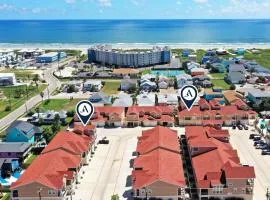 Sleeps 23 2 Beachside Homes Resort Pool Walk to the Beach Balcony Yard