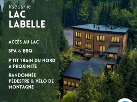 Lazy Bear Lake House，位于Labelle的酒店
