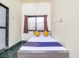 Collection O Aaradhna Lodge，位于Alandi的酒店