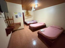Cabinas Dushka，位于Ciudad Cortés的酒店