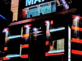 HOTEL MAX plus