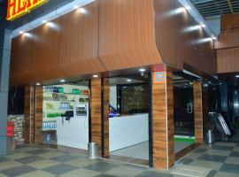 Hotel Heritage and Restaurant，位于Agar的酒店