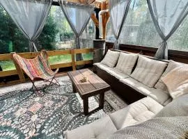 Cosy chalet Veluwe with a spacious garden and veranda