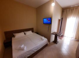 Hotel & Restorant Vjosa，位于Tepelenë的酒店