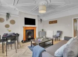 Cozy 2 Bedroom Cottage