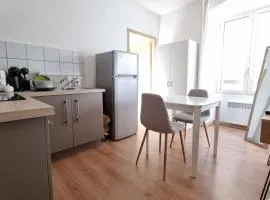 Charmant Type 2 hyper centre