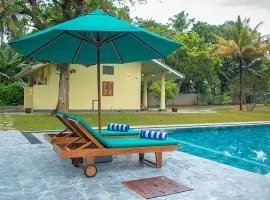 Green Hideaway - Villa with Private Pool, 8 mins to Galle Fort