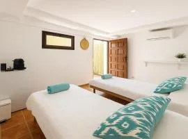 Habitación en el campo con baño privado en Puerto Pollensa