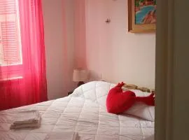 Il Mare a un passo da casa SAMY appartamento intero 6 posti letto 60 mt