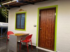 Hotel O White pearl Resort，位于Chik Bānavar的酒店