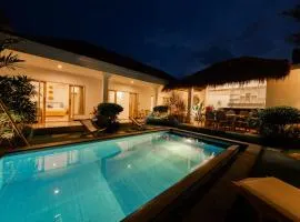 Stylish Tropical Villa Barroso Canggu Shortcut