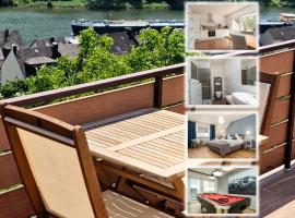 Riesling Appartement for 2 - 4 People - Billiards - Balcony with Mosel View - Parking - Wine Barrel Bar - Fully Equipped Kitchen - Netflix - WaipuTV - 3 km from Cochem，位于克洛滕的酒店