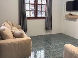 Traditional Thai House Chaloklum